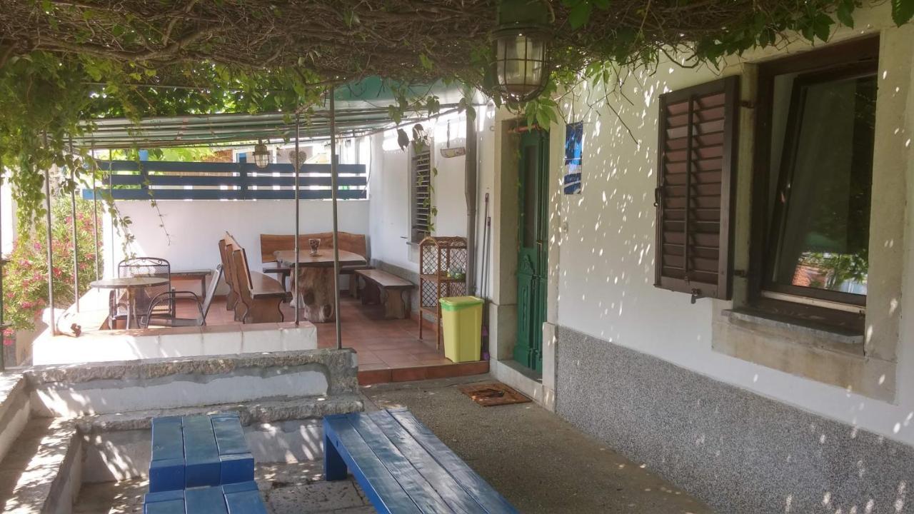 Pape Punat Apartmani I Sobe Kültér fotó